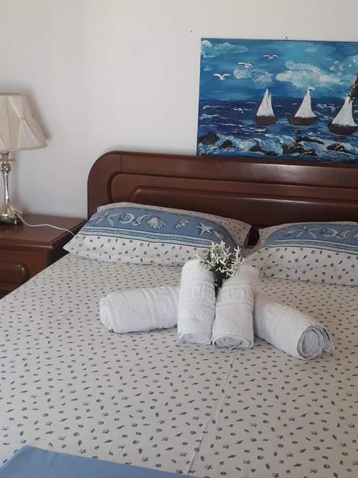 Giota & Antonia Apartments โคโรนิ ภายนอก รูปภาพ